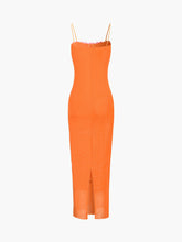 Langes Kleid mit Spitzenbesatz aus Netzstoff und Vitamin C